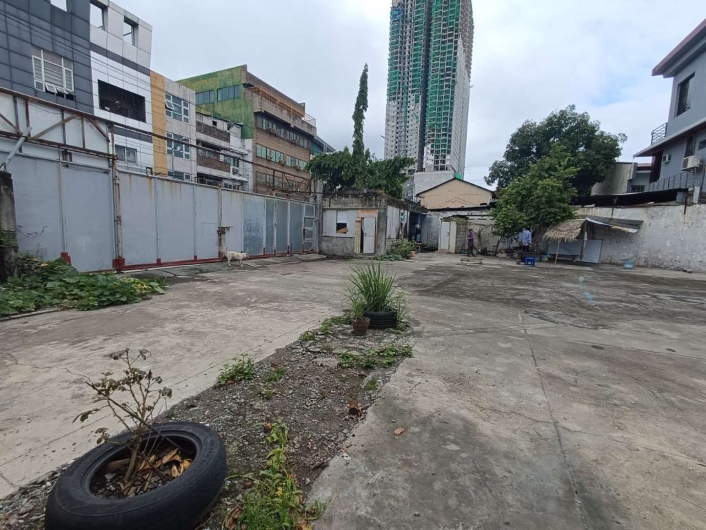 Lot for Lease in  Malate, Manila